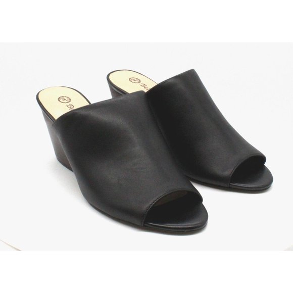 Bella Vita Shoes - Bella Vita Kathy Mule Sandals (Women)